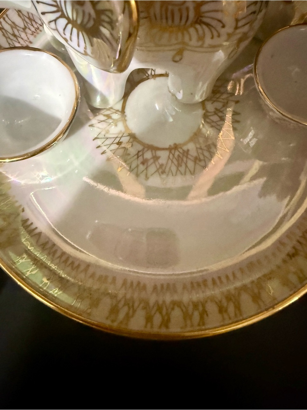 Vtg Thai Benjarong Porcelain Elephant Tea Set - Hand-Painted Gold & Pearl Glaze - Picture 4 of 11